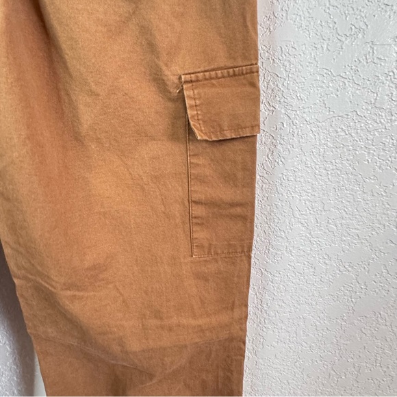 EllyJace | Mid-Rise Utility Wide Leg Cargo - Picture 4 of 10